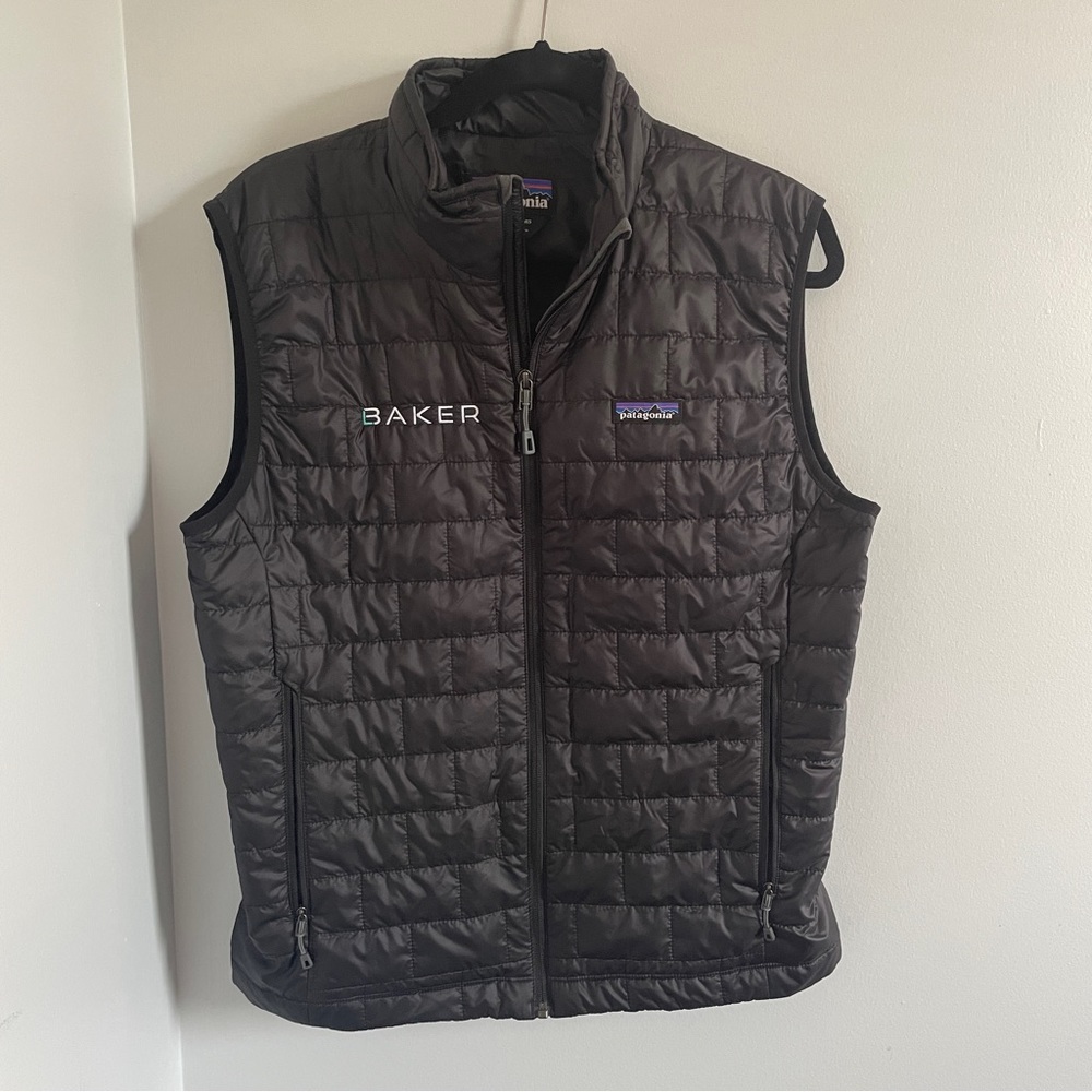 Patagonia Men's Black Quilted Down Vest